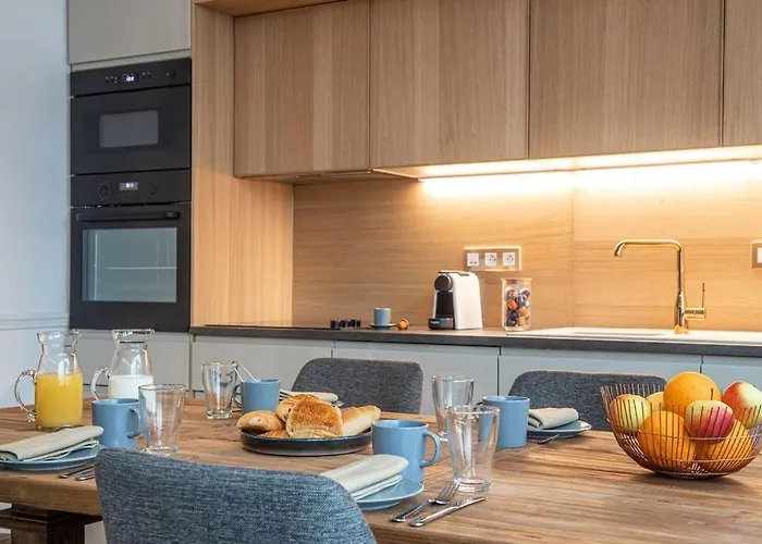 アパート My In *